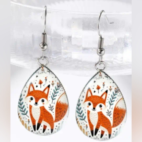 2/$30 Or 3/$35 Vintage fox glass drop Preppy Clueless dangle earrings-(#1,047) - Picture 1 of 5